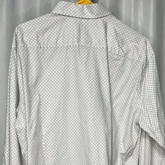 BOSS Slim Fit Stretch Dress Shirt | White Micro-Dot Print | Size 17½ - Picture 8 of 8
